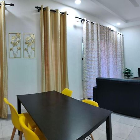Homestay Habi Residence Kepala Batas  Exterior photo